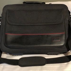 Laptop travel bag